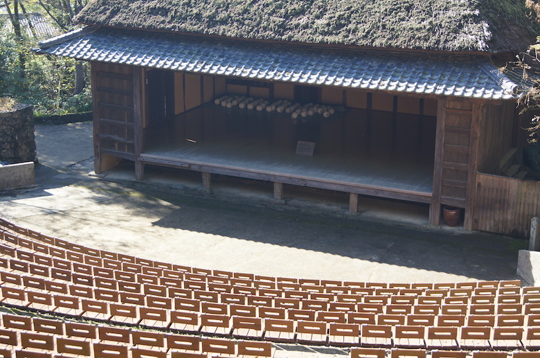 shikokumura_theater